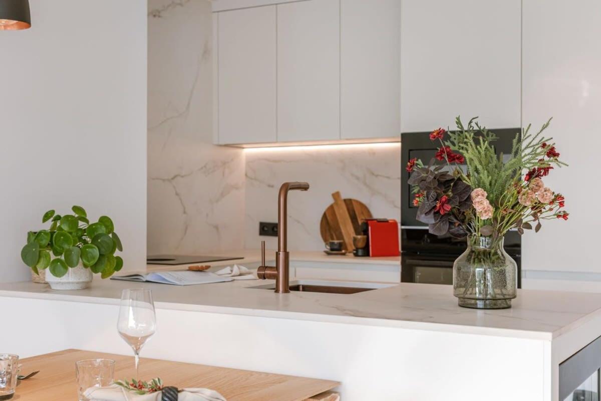 Stunning And Modern Apartment With Sunny Balcony Knokke-Heist Luaran gambar